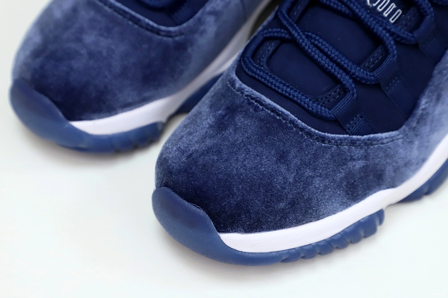 JORDAN MIDNIGHT 11 RETRO NAVY AIR 0714